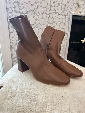 Loeffler Randall Brown Stretch Leather Block Heel Ankle Boots size 9B